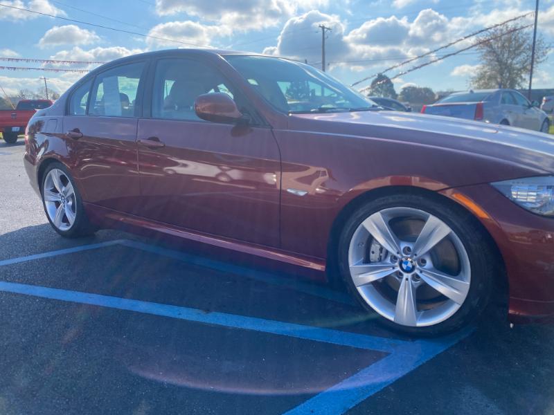 BMW 3-Series 335i 2011 BMW 3-Series 335i 2011