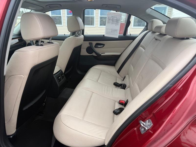 BMW 3-Series 335i 2011