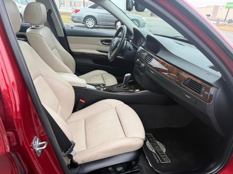 BMW 3-Series 335i 2011