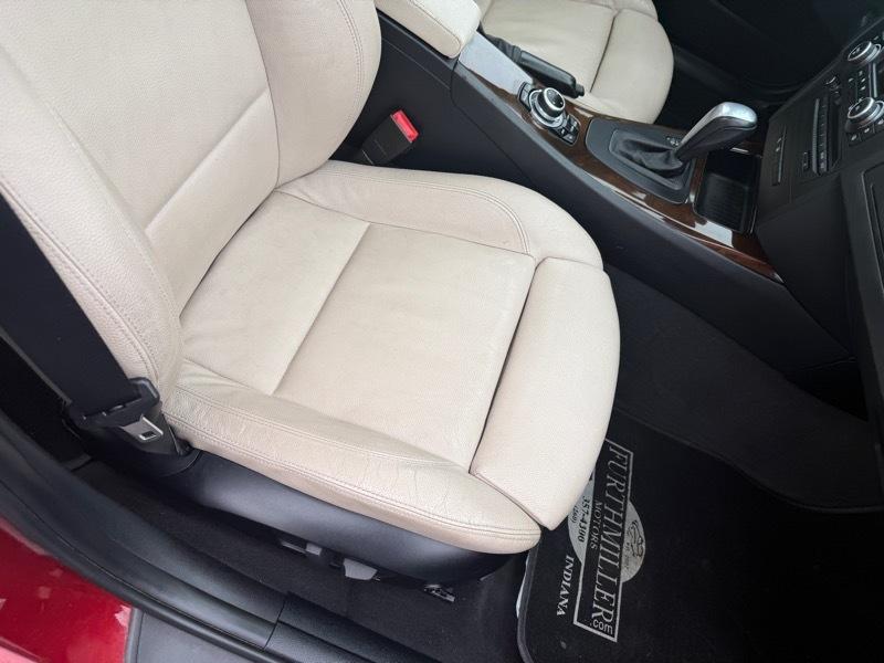 BMW 3-Series 335i 2011