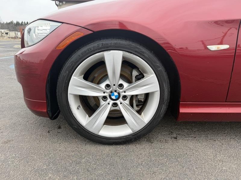 BMW 3-Series 335i 2011