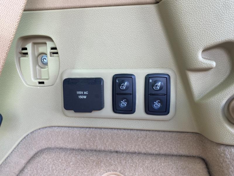 Mercedes-Benz GL-Class GL450 4MATIC 2011 Mercedes-Benz GL-Class GL450 4MATIC 2011