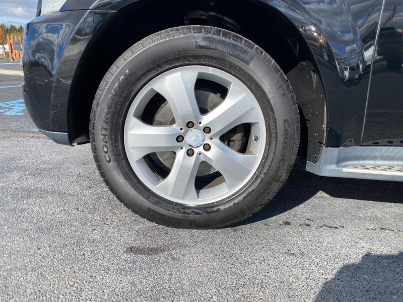Mercedes-Benz GL-Class GL450 4MATIC 2011 Mercedes-Benz GL-Class GL450 4MATIC 2011