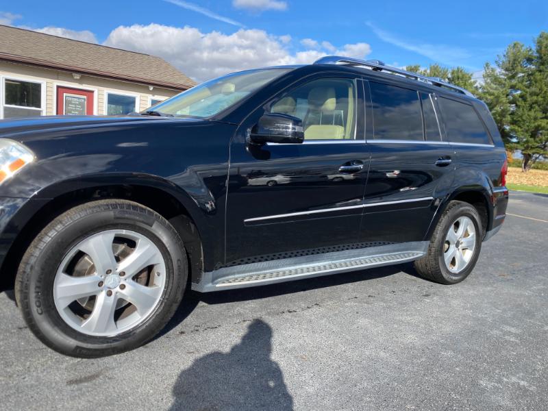 Mercedes-Benz GL-Class GL450 4MATIC 2011 Mercedes-Benz GL-Class GL450 4MATIC 2011