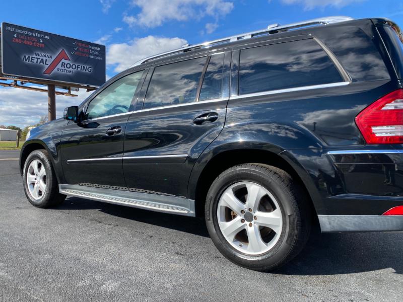 Mercedes-Benz GL-Class GL450 4MATIC 2011 Mercedes-Benz GL-Class GL450 4MATIC 2011