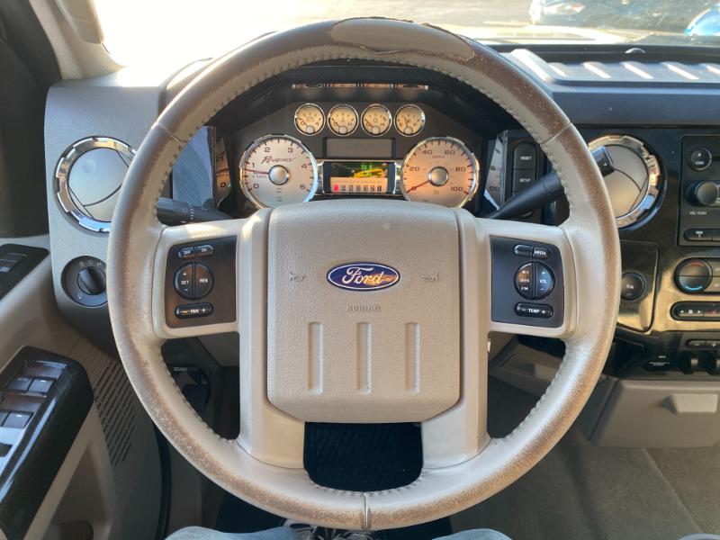 Ford F-250 SD Lariat Crew Cab 4WD 2008 Ford F-250 SD Lariat Crew Cab 4WD 2008