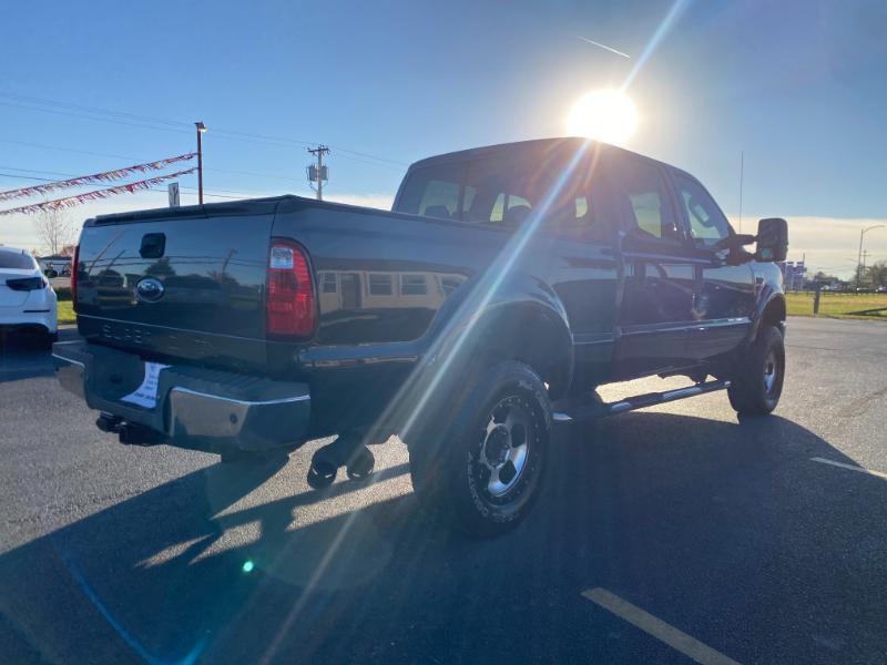 Ford F-250 SD Lariat Crew Cab 4WD 2008 Ford F-250 SD Lariat Crew Cab 4WD 2008