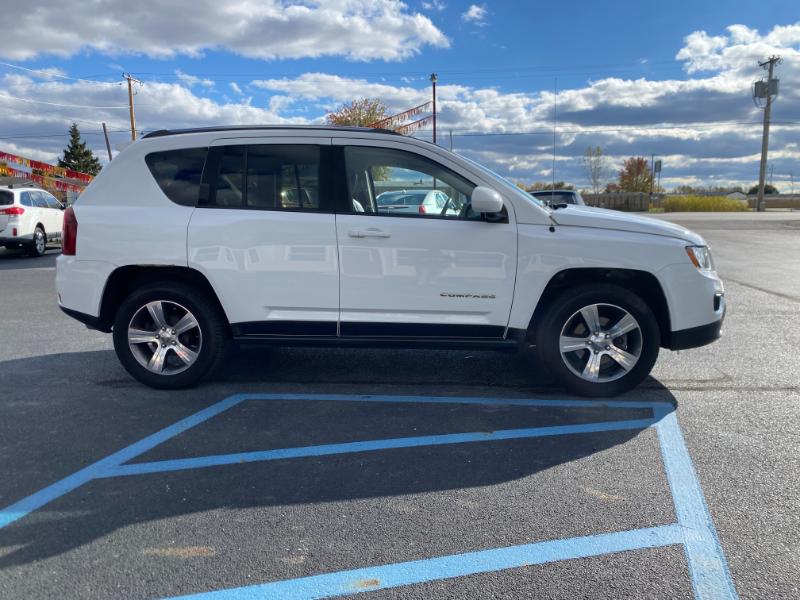 Jeep Compass Latitude FWD 2017 Jeep Compass Latitude FWD 2017