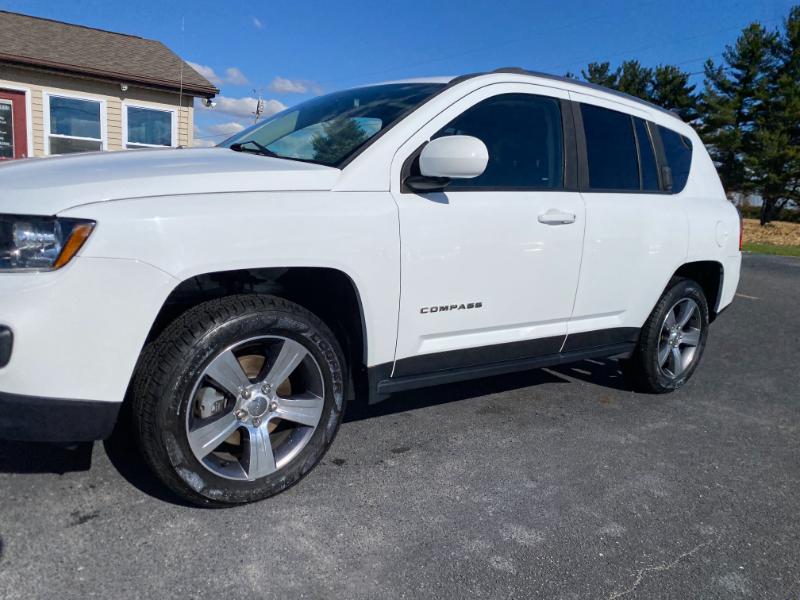 Jeep Compass Latitude FWD 2017 Jeep Compass Latitude FWD 2017