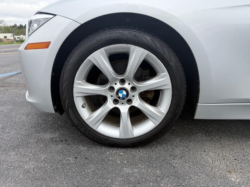 BMW 3-Series 328i xDrive Sedan 2015