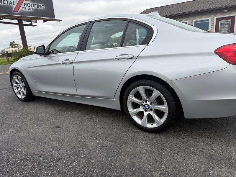 BMW 3-Series 328i xDrive Sedan 2015