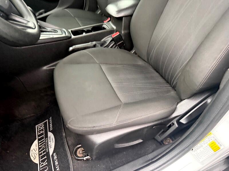 Ford Focus SE Hatch 2018