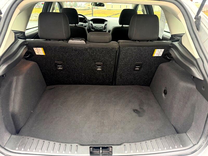 Ford Focus SE Hatch 2018