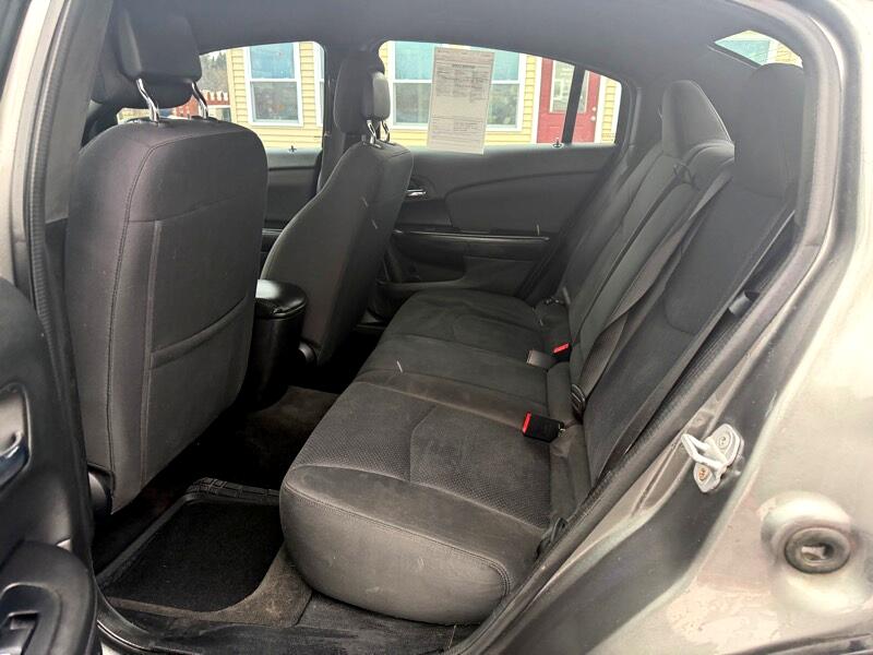 Chrysler 200 Touring 2013