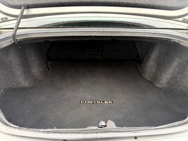 Chrysler 200 Touring 2013