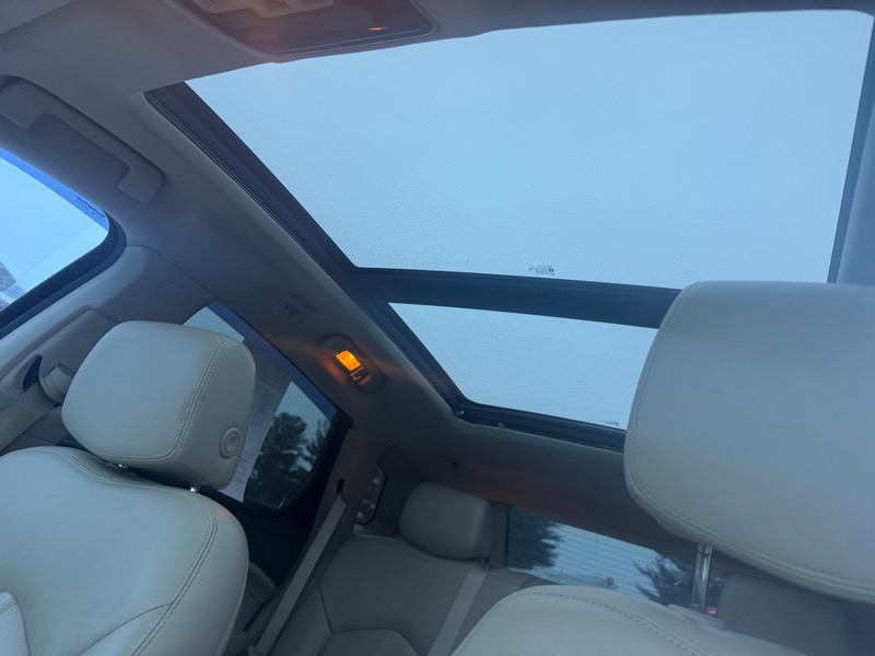 Cadillac SRX Luxury Collection AWD 2011