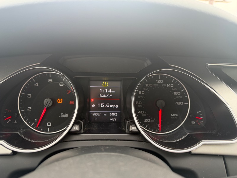 Audi A5 Coupe with Tiptronic 2009