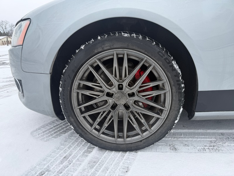 Audi A5 Coupe with Tiptronic 2009