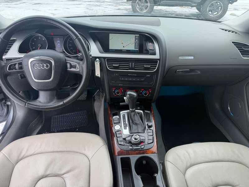 Audi A5 Coupe with Tiptronic 2009