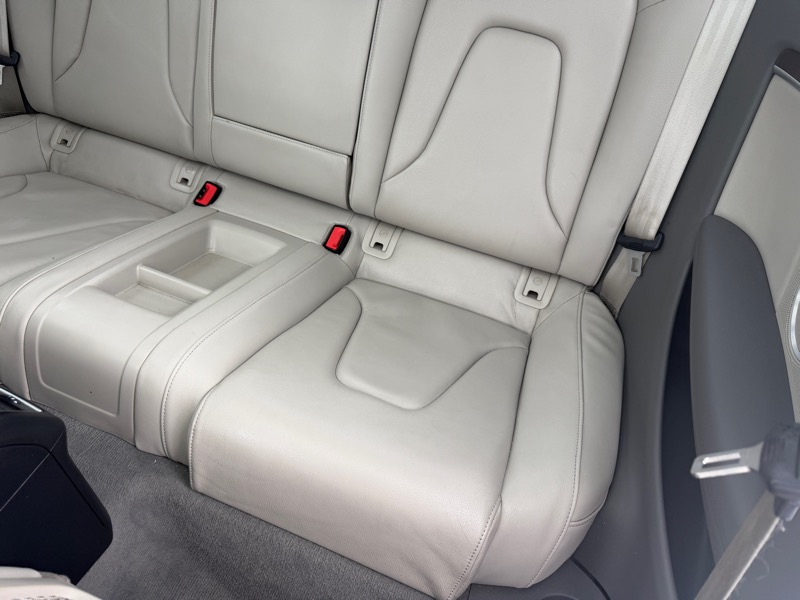 Audi A5 Coupe with Tiptronic 2009