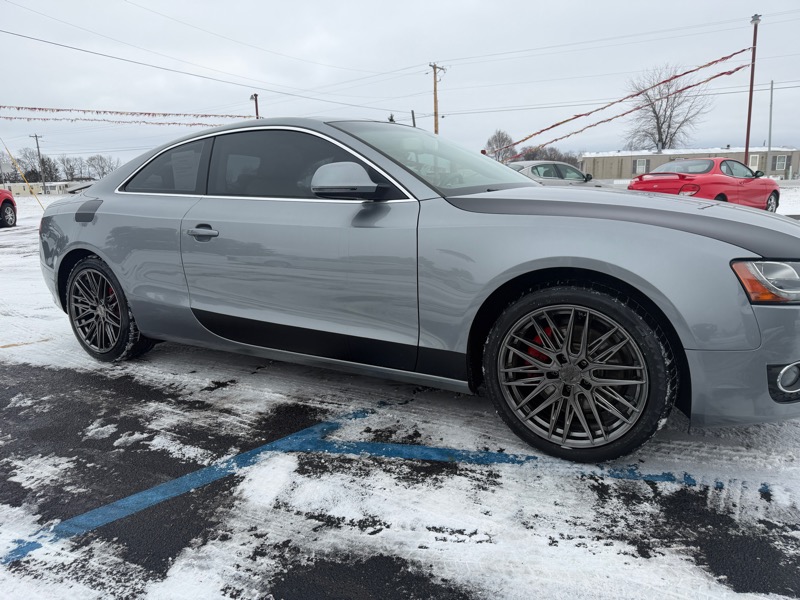 Audi A5 Coupe with Tiptronic 2009