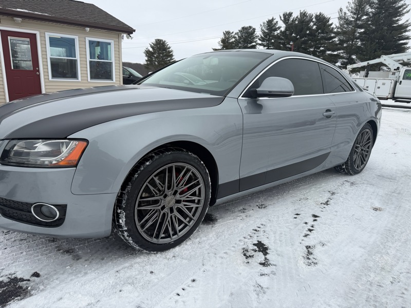 Audi A5 Coupe with Tiptronic 2009