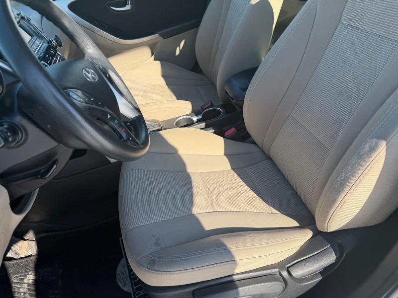 Hyundai Elantra GT A/T 2013