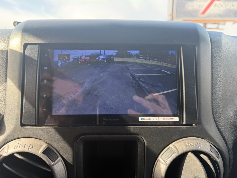 Jeep Wrangler Sport 4WD 2011