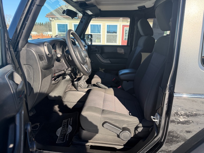 Jeep Wrangler Sport 4WD 2011