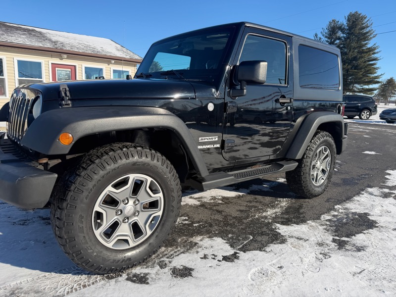 Jeep Wrangler Sport 4WD 2011