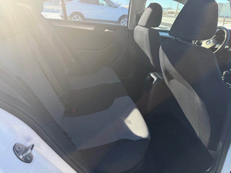 Volkswagen Jetta  2018