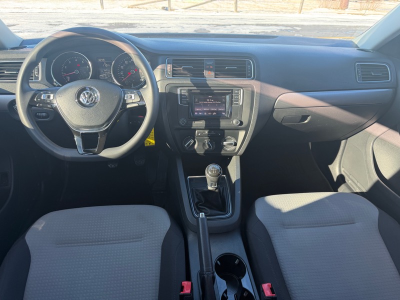 Volkswagen Jetta  2018