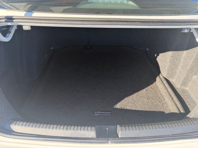 Volkswagen Jetta  2018