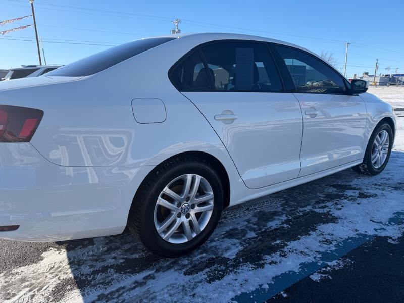 Volkswagen Jetta  2018