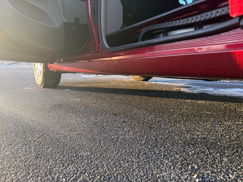 Chrysler Town & Country Touring-L 2012