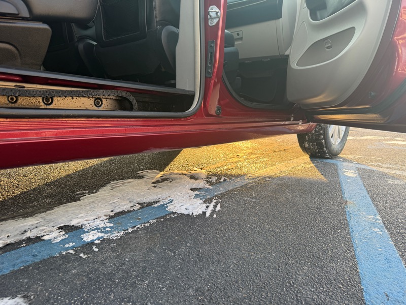 Chrysler Town & Country Touring-L 2012