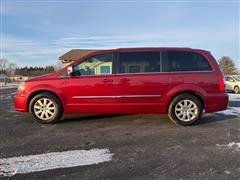 2012 Chrysler Town & Country 