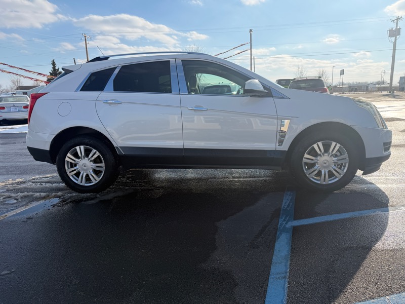Cadillac SRX Luxury Collection AWD 2011