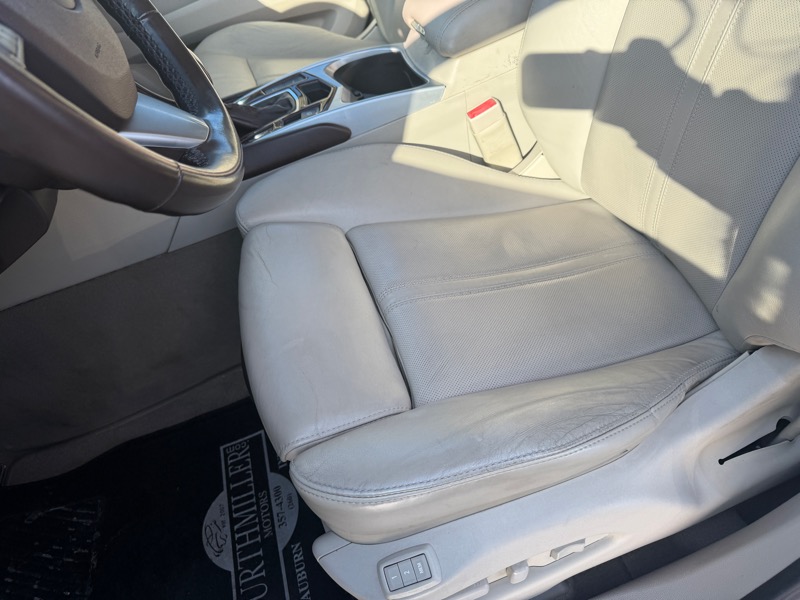 Cadillac SRX Luxury Collection AWD 2011