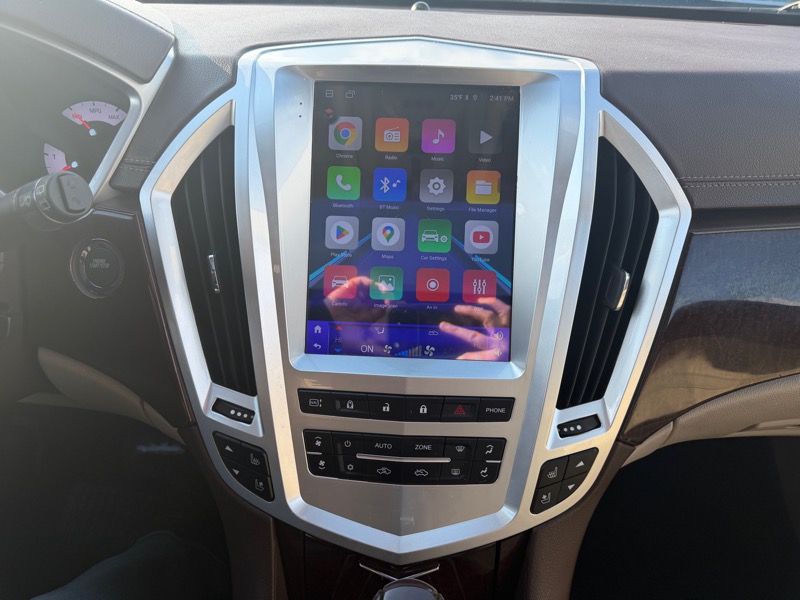 Cadillac SRX Luxury Collection AWD 2011