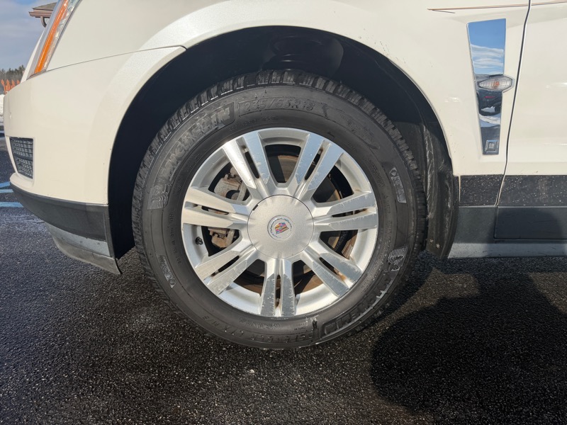 Cadillac SRX Luxury Collection AWD 2011