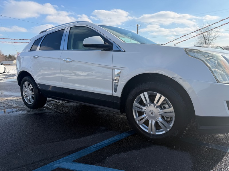 Cadillac SRX Luxury Collection AWD 2011