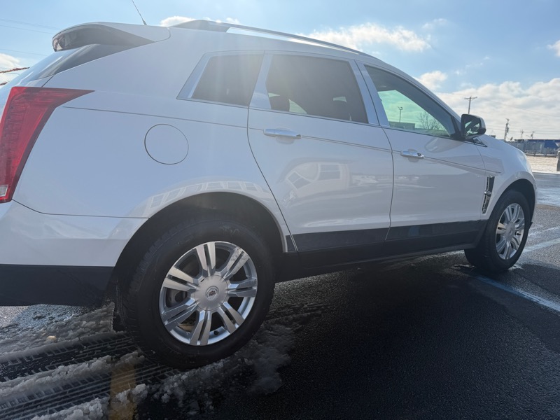 Cadillac SRX Luxury Collection AWD 2011