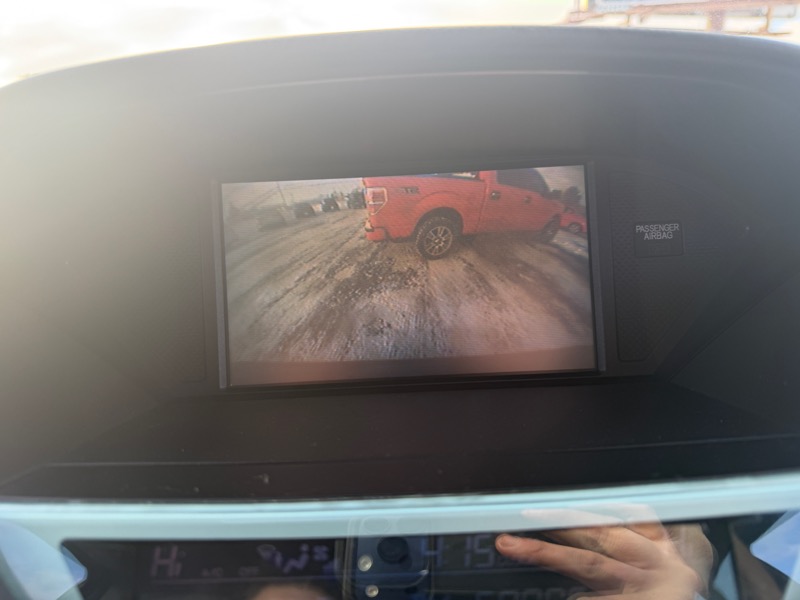 Honda Pilot Touring 2WD 5-Spd AT with DVD 2011