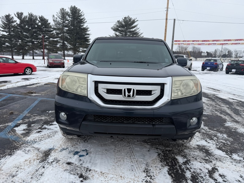 Honda Pilot Touring 2WD 5-Spd AT with DVD 2011