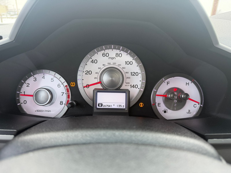 Honda Pilot Touring 2WD 5-Spd AT with DVD 2011