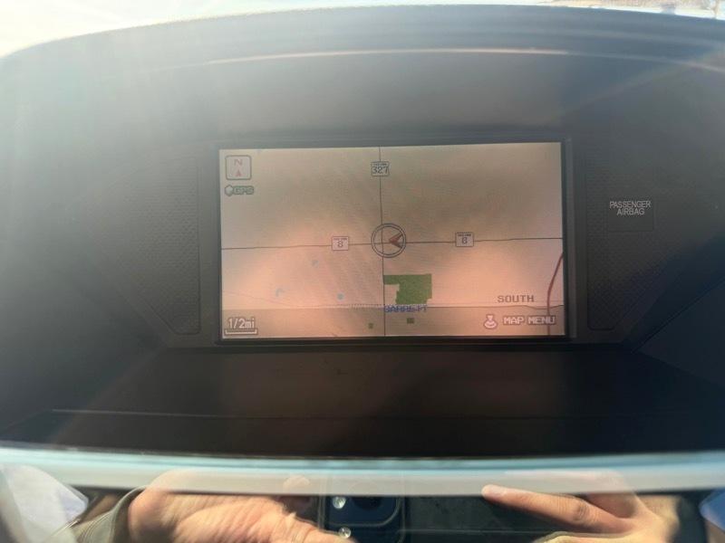 Honda Pilot Touring 2WD 5-Spd AT with DVD 2011