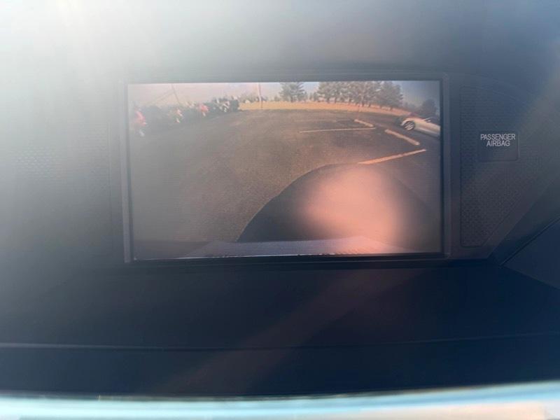 Honda Pilot Touring 2WD 5-Spd AT with DVD 2011