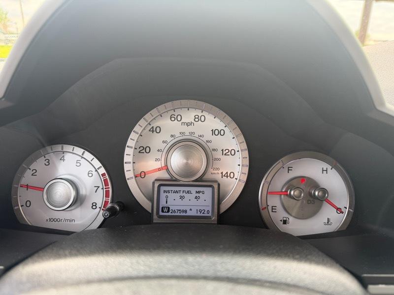 Honda Pilot Touring 2WD 5-Spd AT with DVD 2011