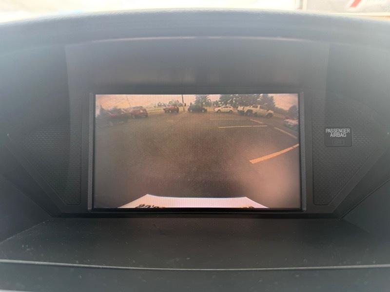 Honda Pilot Touring 2WD 5-Spd AT with DVD 2011